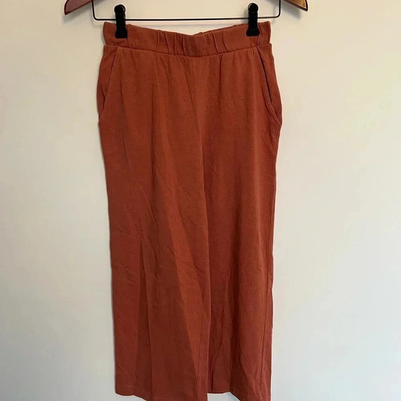 Zara terra cotta capri pants - Picture 3 of 7